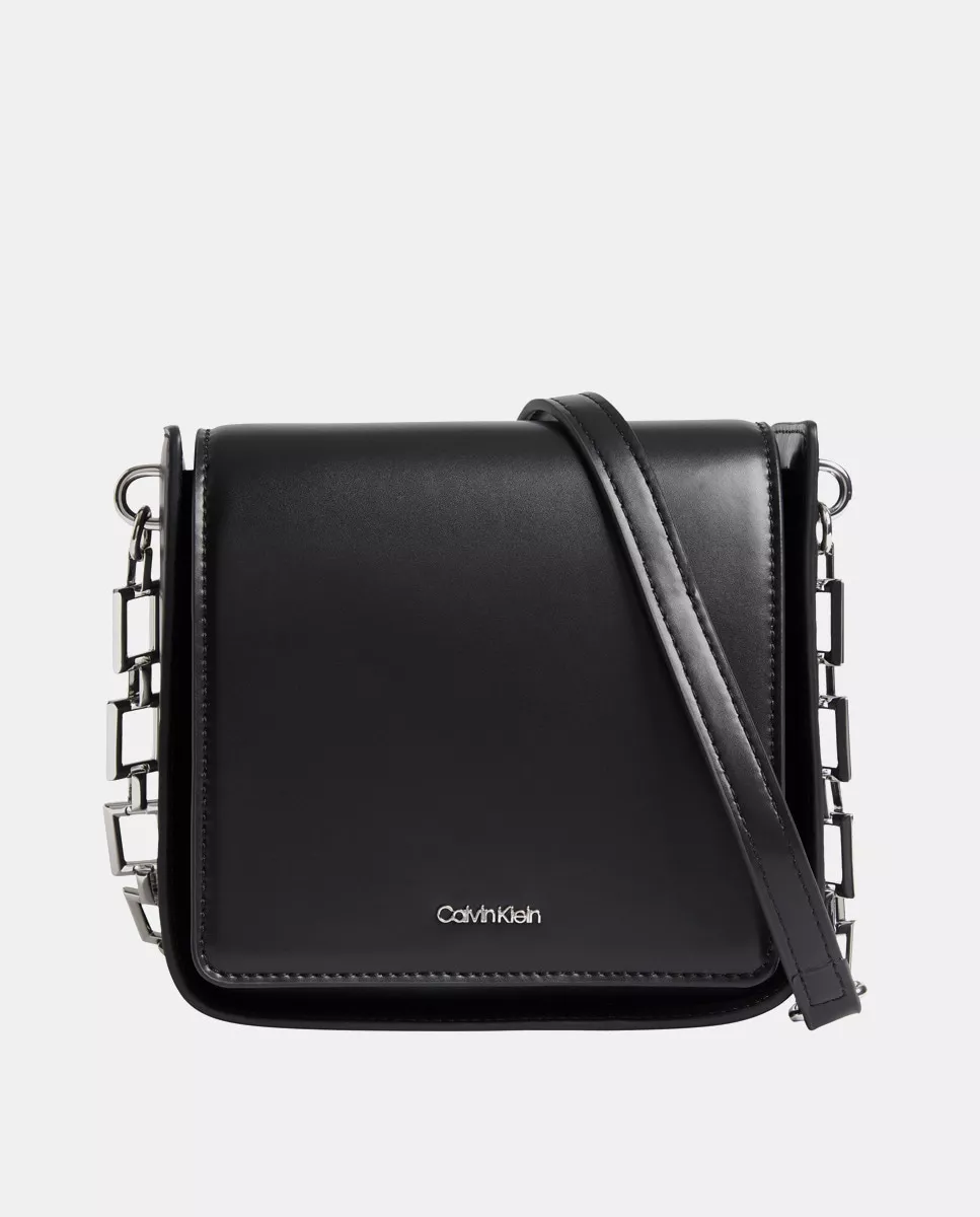 Calvin Klein - Bandolera Mini Símil Piel En Negro Con Solapa barato