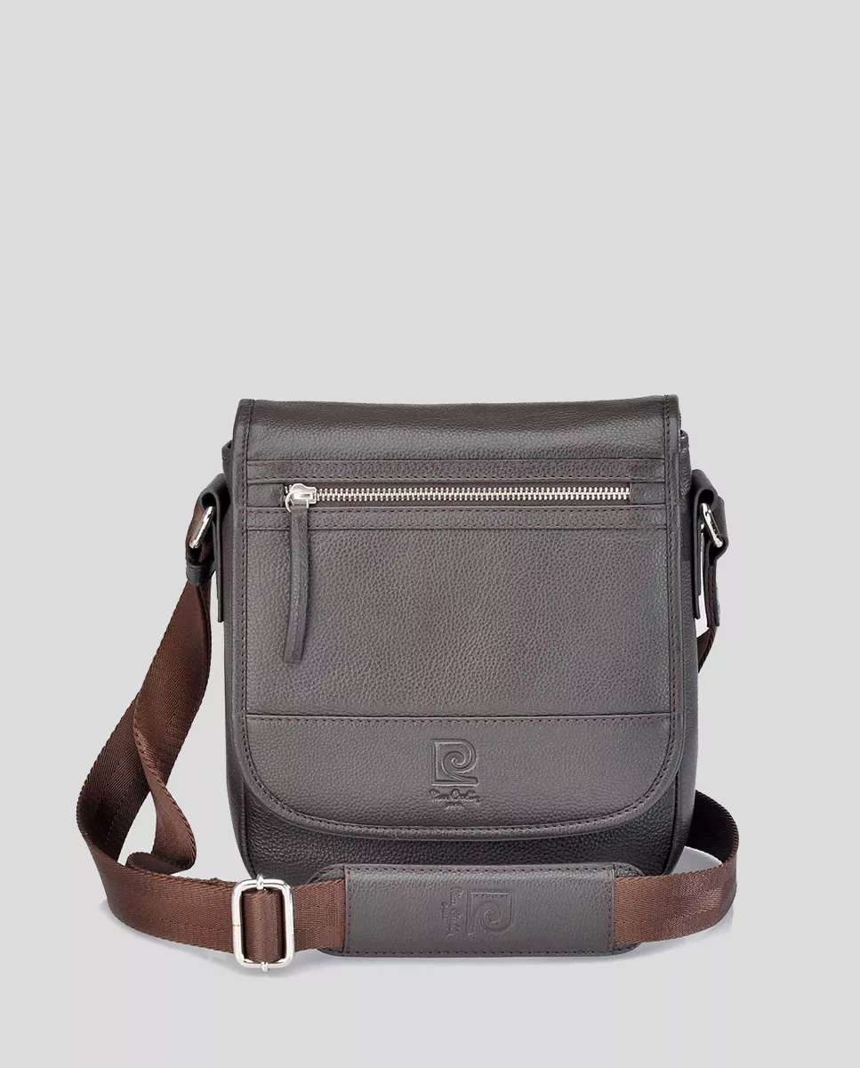 Pierre Cardin - Bandolera De Hombre De Piel Topo Con Solapa Y Asa Ajustable En Oferta Pierre Cardin - Bandolera De Hombre De Piel Topo Con Solapa Y Asa Ajustable Barato